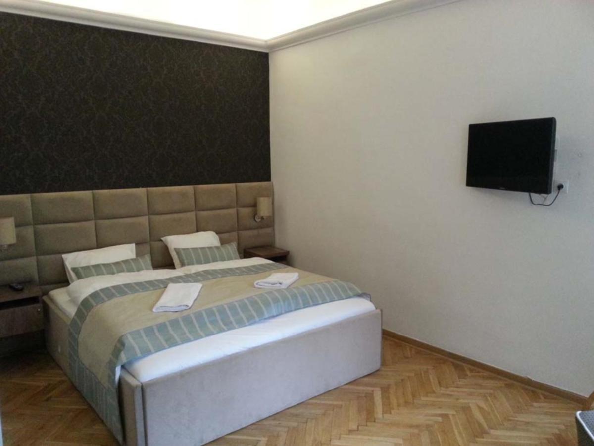 Chmielna 5 Rooms & Apartments Varsovia Exterior foto